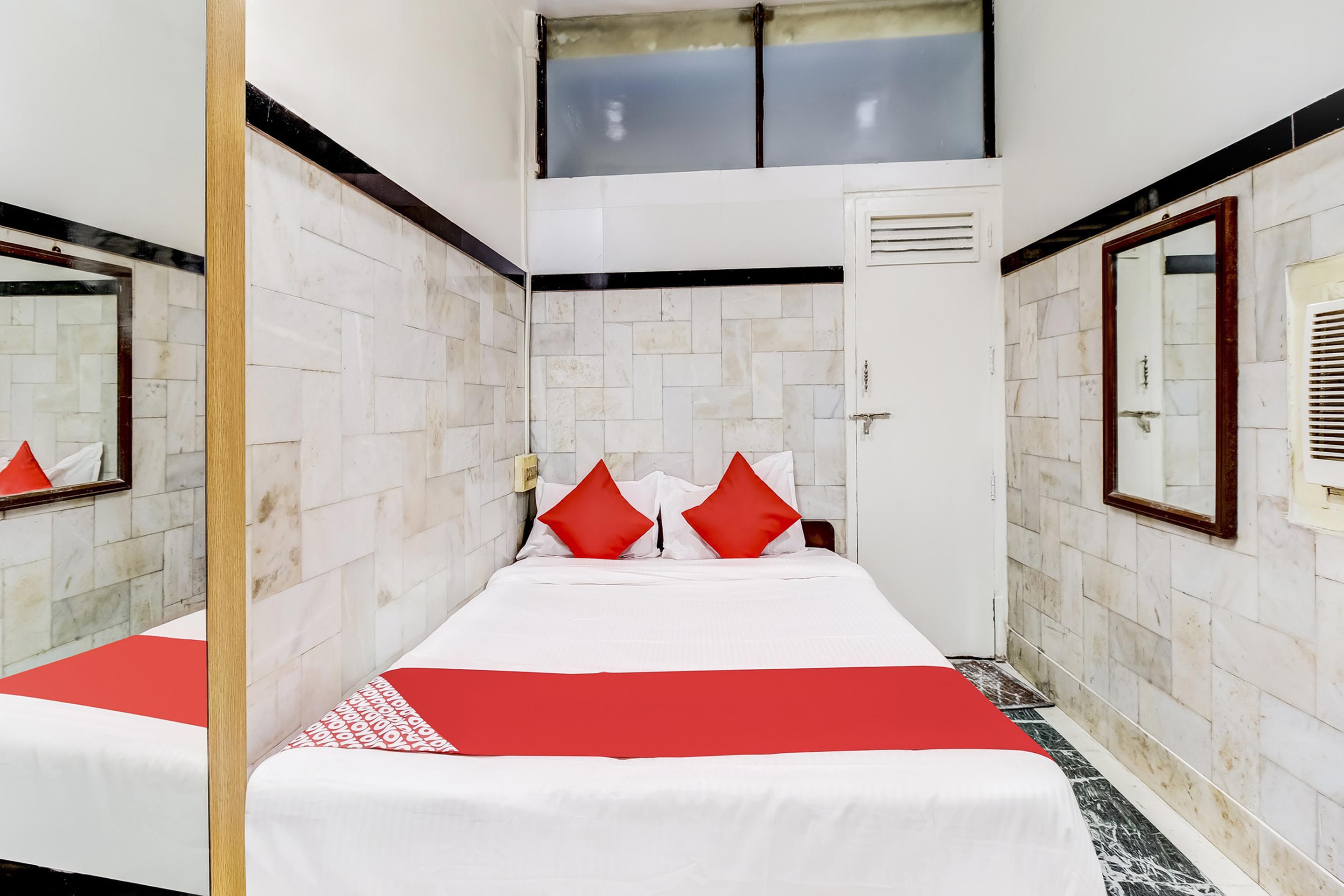 Dreamland Hotel Mumbai Exteriör bild